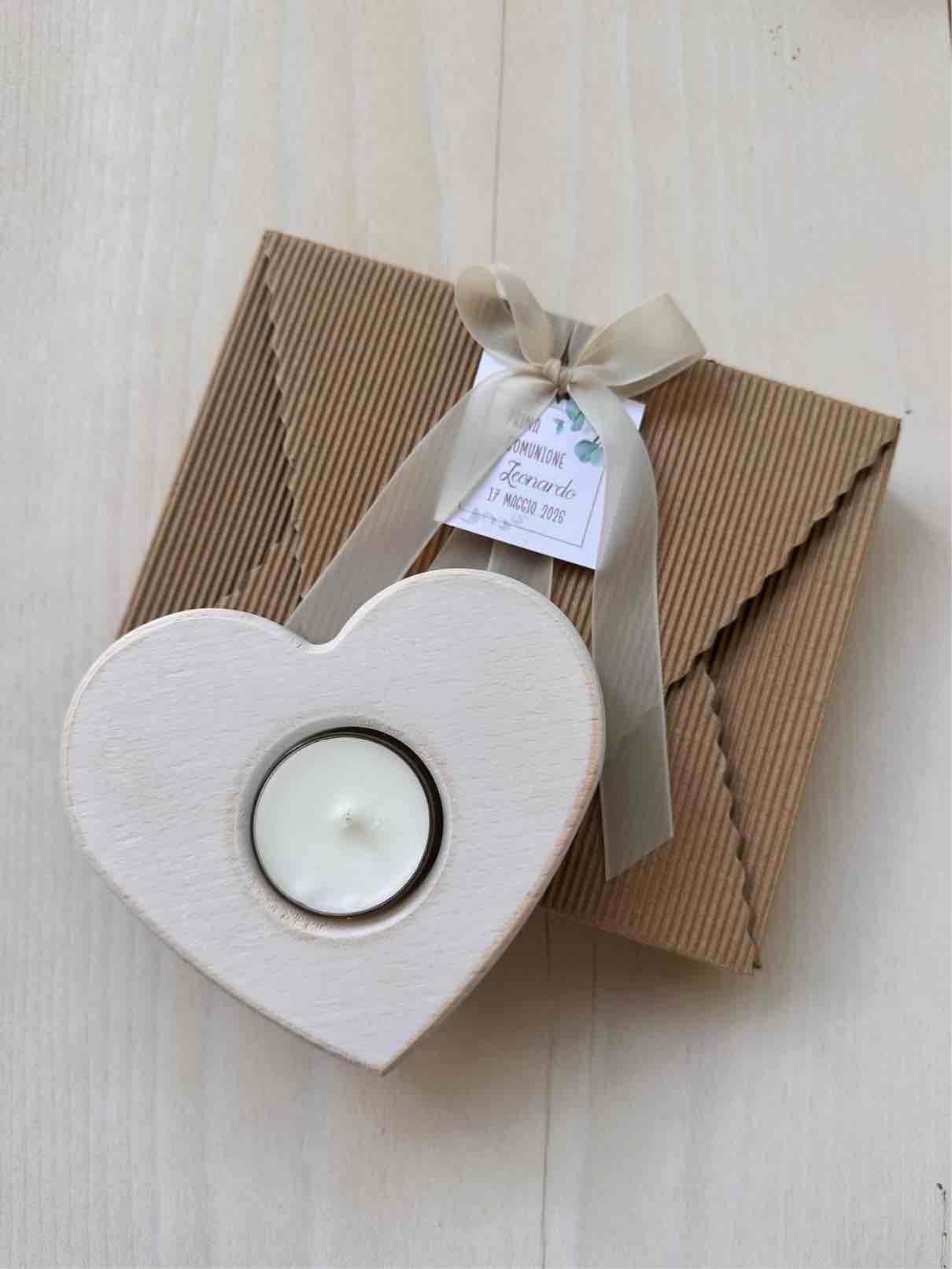 CUORE PORTA CANDELA TEALIGHT SBIANCATO