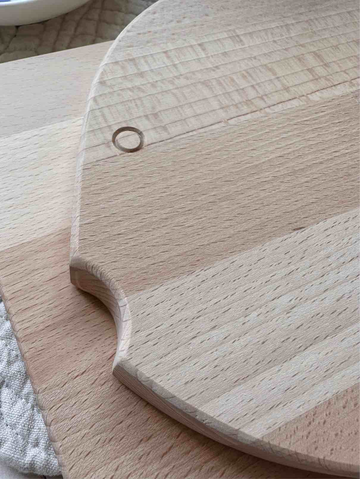 TAGLIERE PESCE Misura 26,5x20 cm