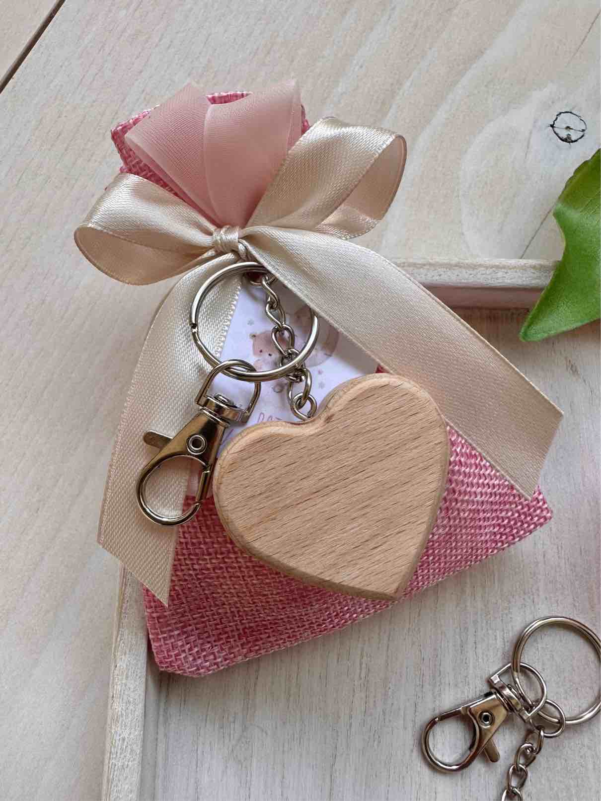 SACCHETTINO confetti con PORTACHIAVE CUORE
