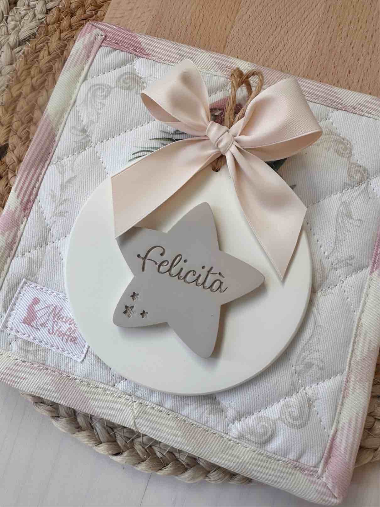 CIONDOLO con stellina Felicità